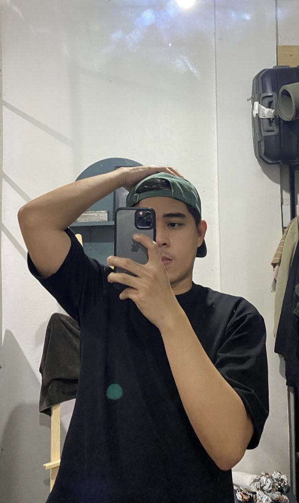 rwllclb's tweet photo. let me see you in black. 

🖤✔️ https://t.co/VPIJVdXQD5