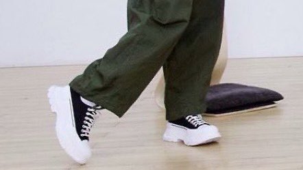 koo’s anime girl stance: check ✅