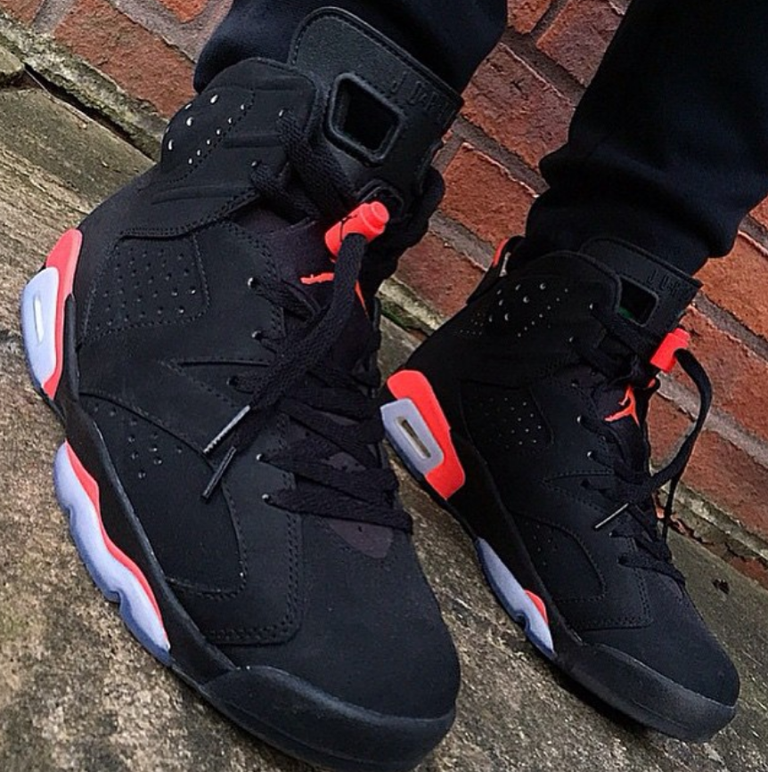 Black Infrared 6's

Shop here: stockx.pvxt.net/6bxY0G
