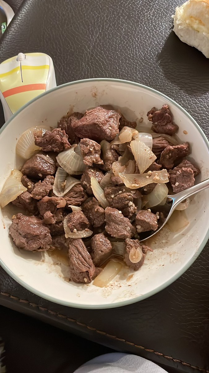 Jakez on Twitter "Steak & Onion w/ garlic, butter, Lawry’s seasoning salt"