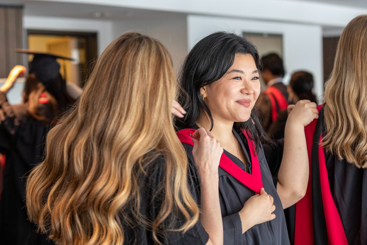 langaracollege's tweet photo. Congratulations to the Faculty of Management grads from our first ceremony of #LangaraGrad2023! You've officially joined our esteemed Langara Alumni community. Enter our Alumni Prize Draw for a chance to win a $200 gift card at https://t.co/9ur6gqlrtE. #AlwaysALangaran https://t.co/p8ZHHmn8cI
