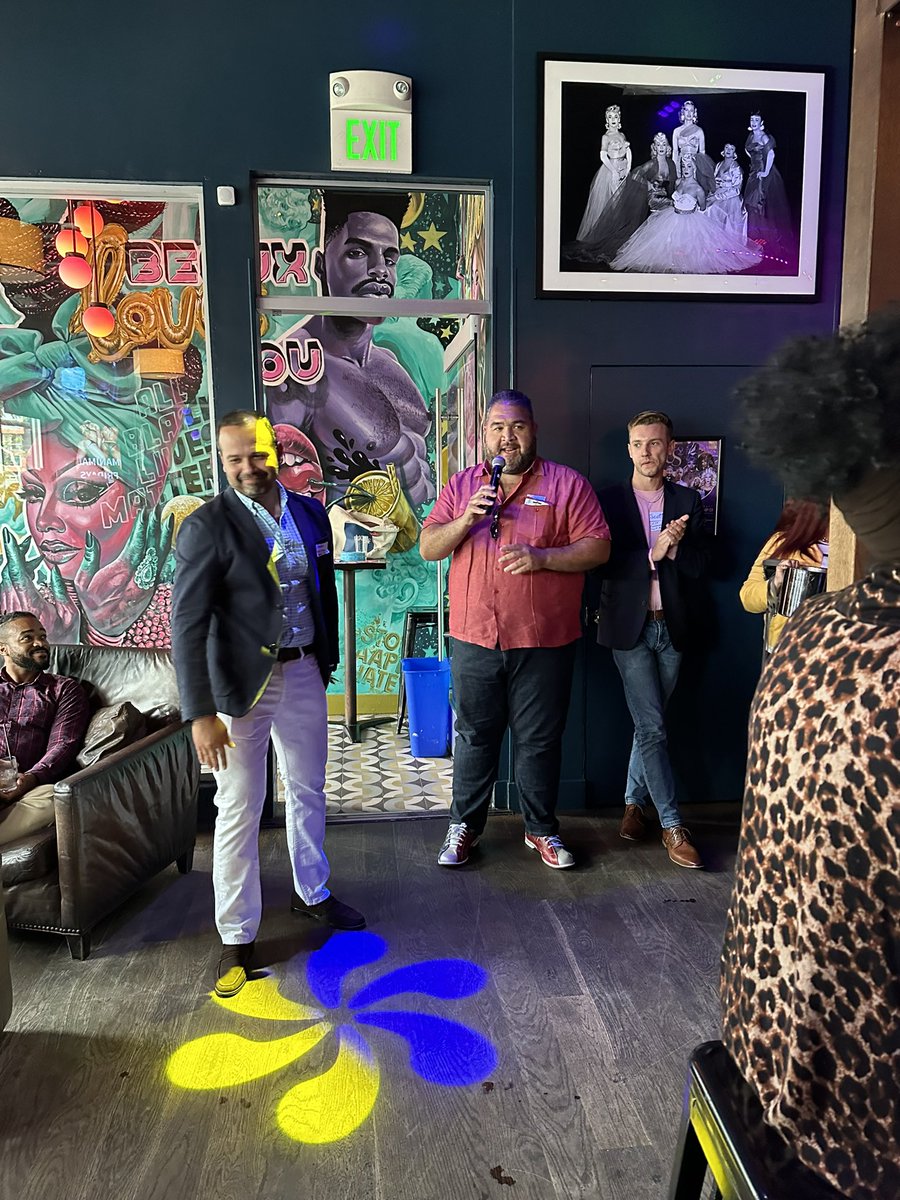 Graziela Lindahl (@grazilindahl) on Twitter photo Great Professional Pride mixer by <a href="/ualEQUAL/">EQUAL at United</a> ! #beingunited #SFOpride #SanFranciscoPride #professionalmixer Great Professional Pride mixer by <a href="/ualEQUAL/">EQUAL at United</a> ! #beingunited #SFOpride #SanFranciscoPride #professionalmixer