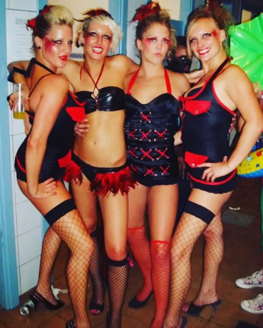 IbizaPast's tweet photo. Judgment Sundays at Eden 2007
Photo Credit ▶️ @keelyglitters
#judgementsunday #judgejules #dj #eden #edenibiza #ibiza #ibizapast #trance #trancefamily #trancemusic #ladiesofibiza https://t.co/Ld7wmxKwAy