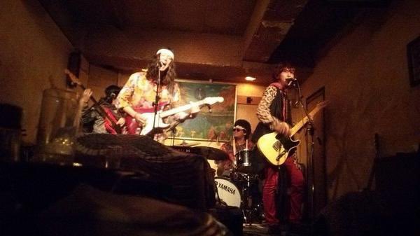 mikio_thumb's tweet photo. 今夜、一夜限りの復活ライブ！！
柴田さん、さよなら会！！ https://t.co/jBG20sOCrU