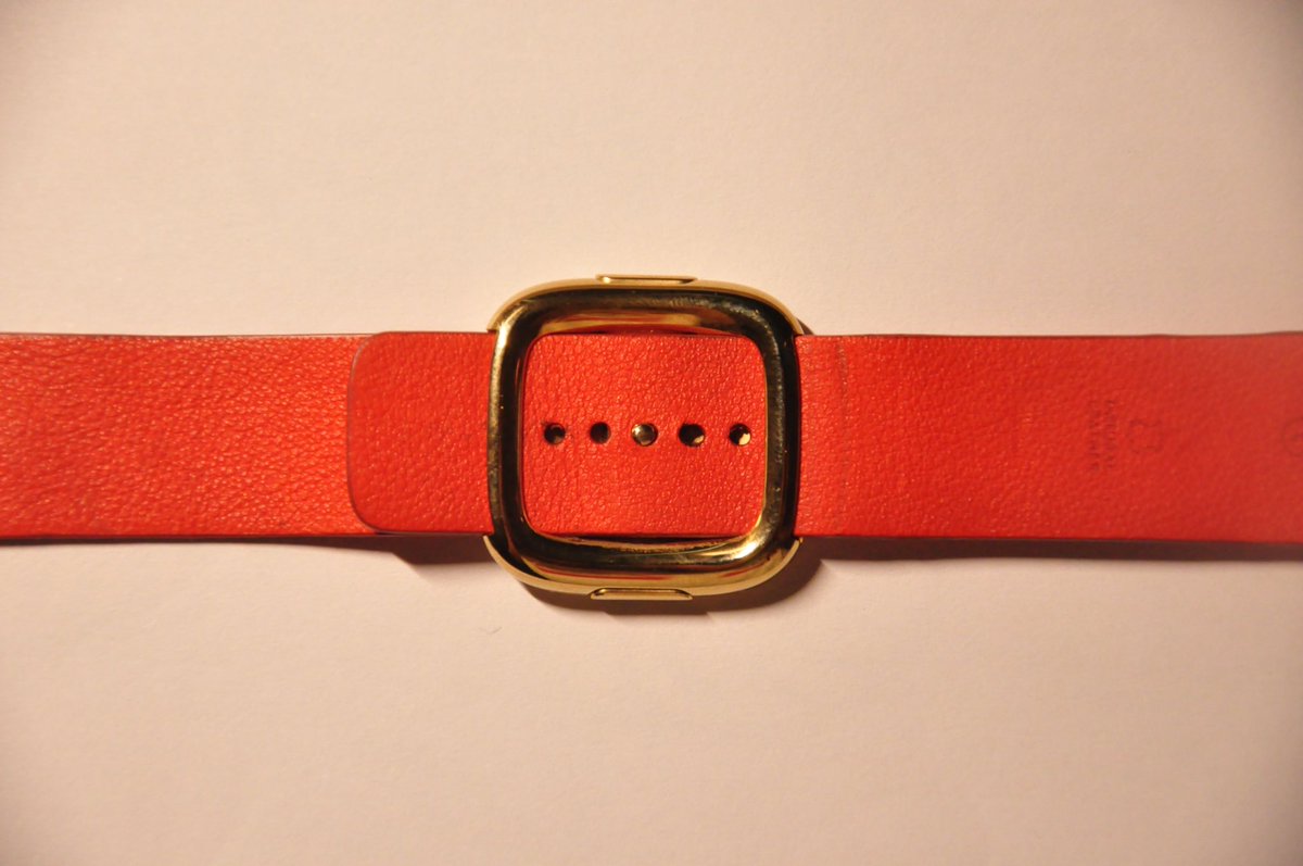 Kosutami_Ito's tweet photo. Watch Edition 18-Karat Red Modern Leather Band with Golden Buckle
Always love this
#Apple #WWDC23 https://t.co/z3khqeWWJ5