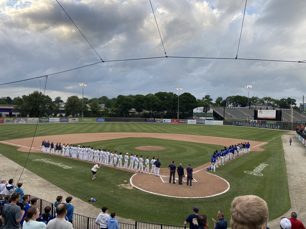 fhs_coach's tweet photo. What a great atmosphere for the semi final game at Holy Cross! Let’s fill Polar park! Baseball is a beautiful game! #BrothersWithArms #CantBeatTheCompete #WinTheNextPitch #WinTheNextAtBat #WithTheNextPlay #ItsNotAboutRevengeItIsAboutRedemption https://t.co/tjQn53vIpE