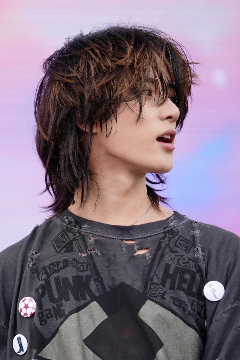 txtdom's tweet image. WE GOT THE HD VERSION OF BEOMGYU ICONIC PICTURE OMGG