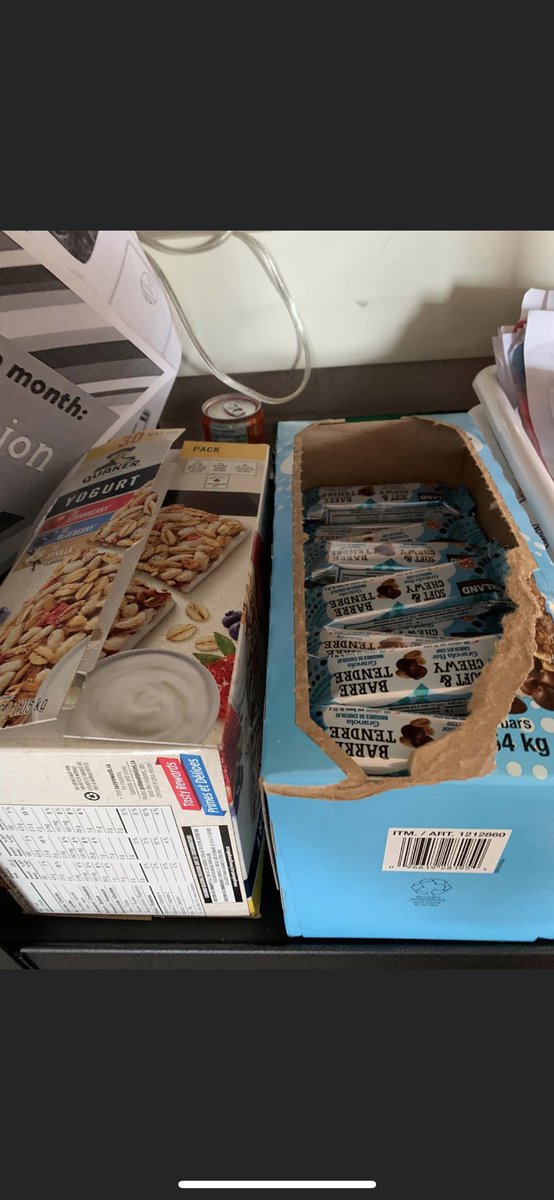 PickupMrs's tweet photo. Classroom is all stocked up for another few weeks. #nochildshouldbehungryatschool #fullbelliesequalsactivebrains https://t.co/M8supze9Eo