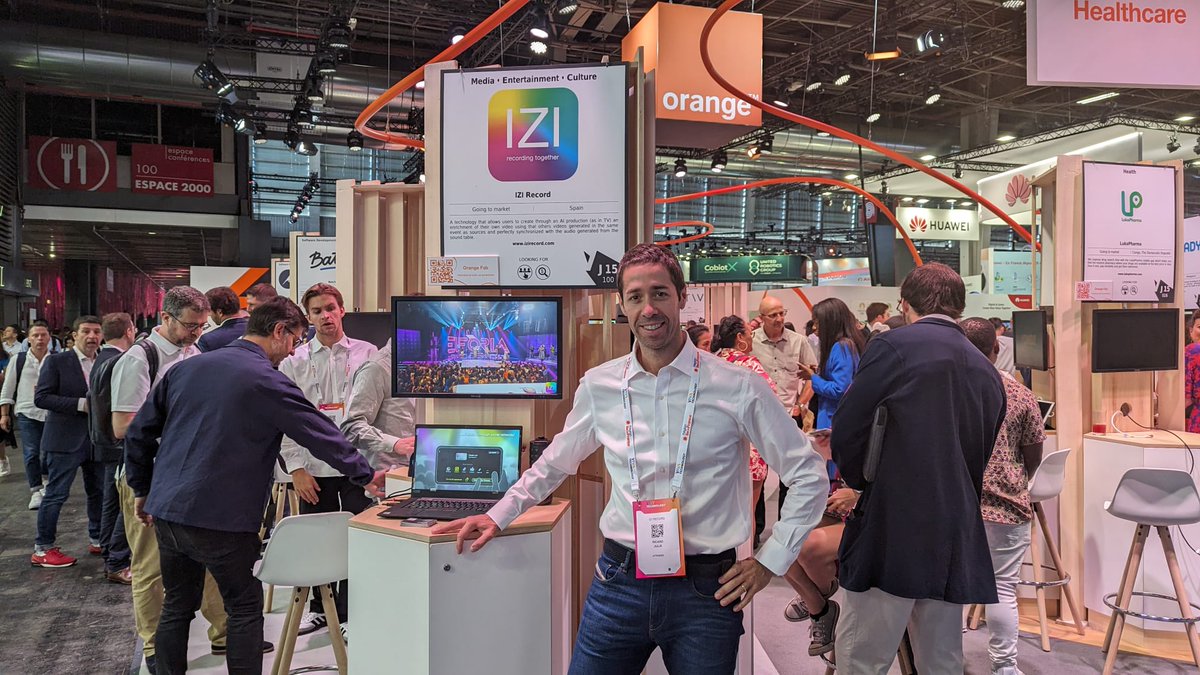 👏 Asistimos al #VivaTech2023 donde Ricard Juliá, CEO de IZI, está con <a href="/IziRecord/">IZI Recording Together</a> en el booth de Orange por ser uno de los ganadores de nuestro programa #Lanzate <a href="/DigitalyLanzate/">Sé Digital y Lánzate</a>

#OrangeStartup