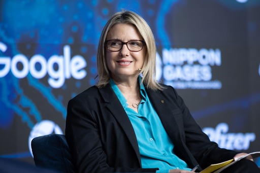 #NOTICIA | #EVENTO

🗣️ Romina Lorenzo ayer en la #GlobalTrends2023 de <a href="/AmChamSpain/">AmChamSpain</a> y @Europa Press, “ha destacado la ubicación geográfica estratégica de España, «fundamental para la exportación».

Leer la noticia completa 👉 spr.ly/6010O2X3G