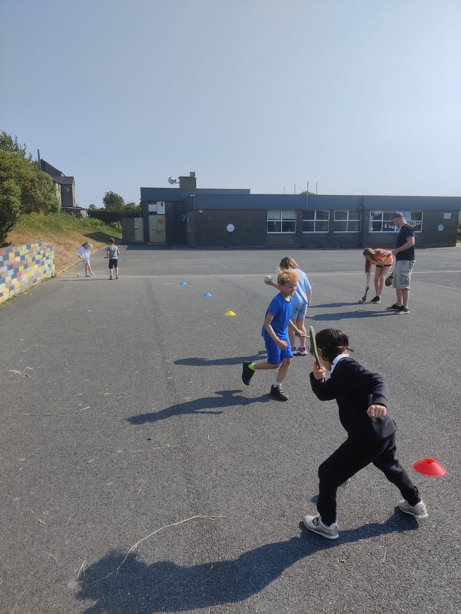 St. Canice's tweet media