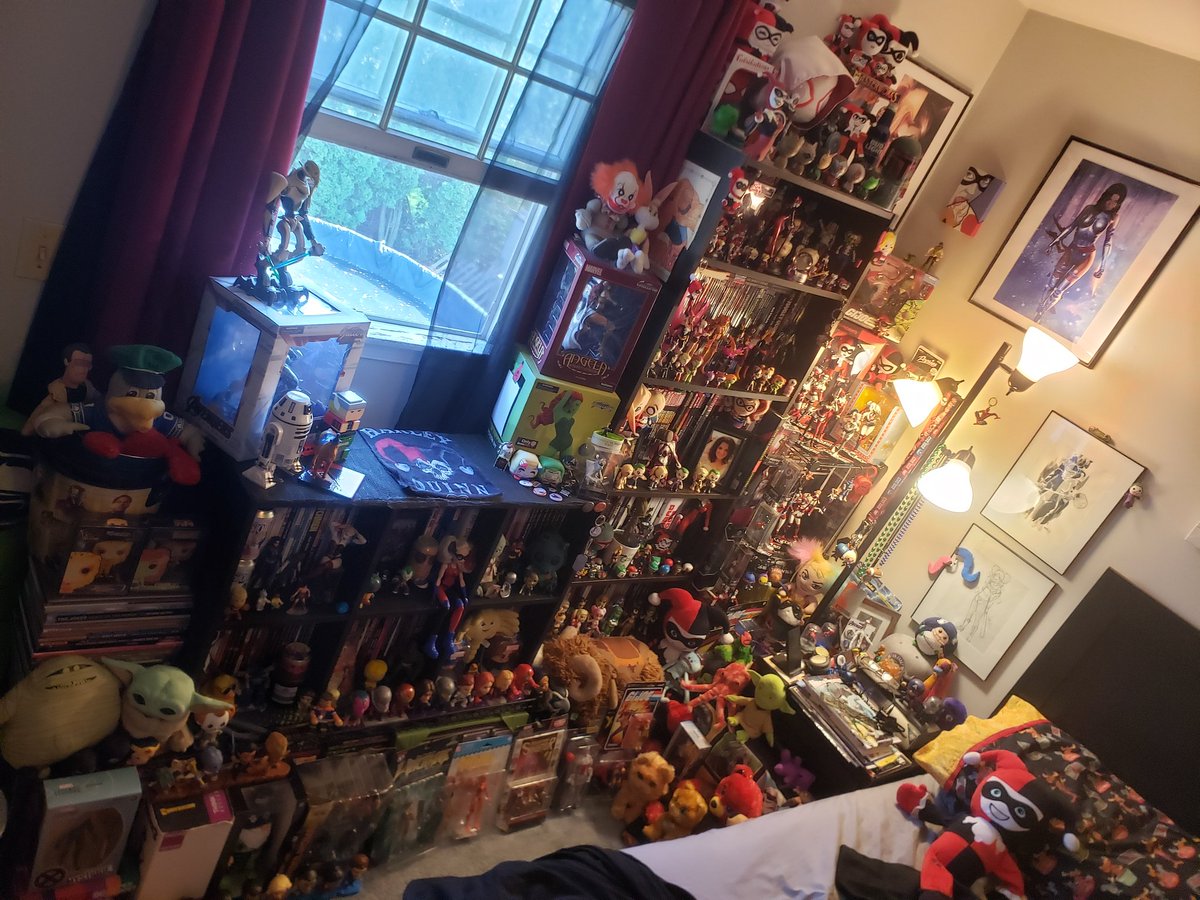 TeamHowe05's tweet image. Happy corner