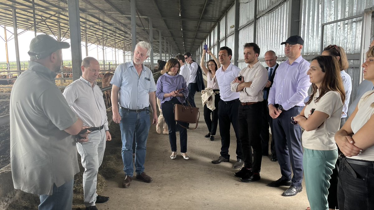 cecile_couprie's tweet photo. Sustainable agriculture and environmental protection are at the center of the cooperation between France and #Georgia. Very nice to see @AFD_en's support to the country's path towards EU membership highlighted during annual consultations with all our partners. https://t.co/NLdNf4c5K3