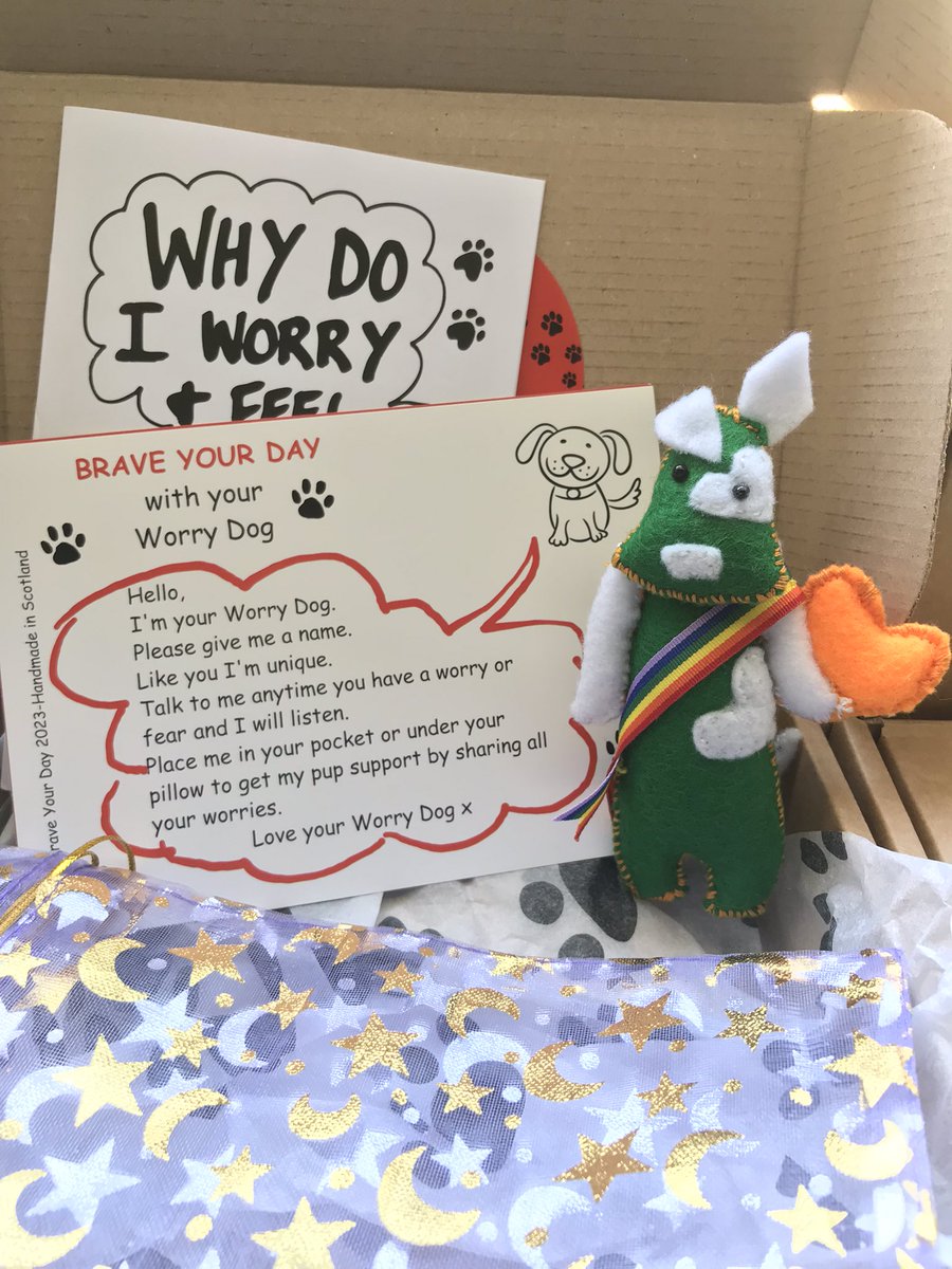 CelticCSCPride's tweet photo. Thank you 🙏 @skagirl67 for the lovely pride worry dogs 🐶🏳️‍🌈🍀These wee handmade pocket dogs can help young people understand and cope better with anxiety. Go check out the brilliant work they do! #PrideMonth @BraveYourDay https://t.co/FSBKG8KBCX
