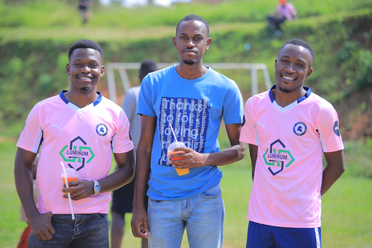 ndejjeleague's tweet photo. Folks, you know the drill!
This Sunday, Show up and show out!
@VitamyJuice waali, Only miss if you must!!

🏟️: @Kingsparkarena
📅: THIS SUNDAY!!
⌚: 10:00 AM EAT

#NFL | #SEASONTHREE
#NDEJJELEAGUE https://t.co/Oo5Wyu6zxm