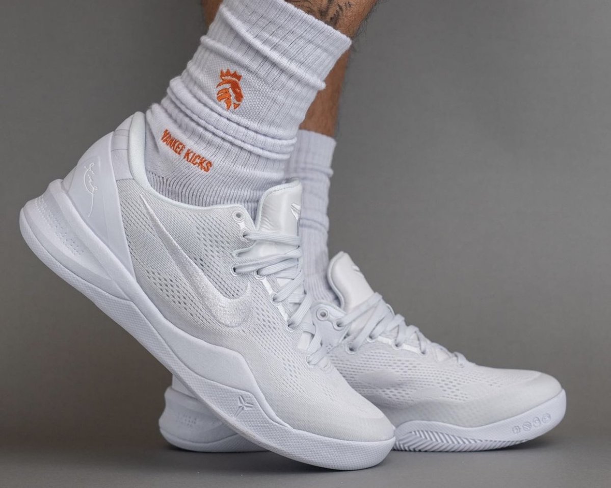 SneakerPings's tweet image. Nike Kobe 8 Protro “Triple White”🙏

Releasing on Kobe Day 8/24🗓️

Retail Price: $180

What are your Thoughts?

📸@SBDetroit