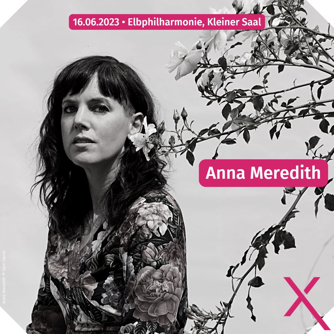 ffwdclassical's tweet photo. Diesen Freitag feiert @AnnaHMeredith ihr Debüt in der @elbphilharmonie im Rahmen der von uns seit vielen Jahren  kuratierten Konzertreihe #ProArteX. Nur noch letzte Restkarten erhältlich. Jetzt heißt es schnell sein, wer noch ein Ticket ergattern will. #ffwdclassical https://t.co/5STEAJBo0J