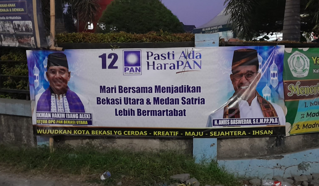 infoanies's tweet photo. Akar rumput mendukung Anies Baswedan!

Spanduk dengan tulisan "Pasti Ada HaraPAN" itu sebagai bentuk dukungan kepada Anies. Meski DPP PAN dipastikan tidak mendukung Anies, dipastikan arus bawah partai berlambang matahari tersebut menjatuhkan pilihan kepada Anies https://t.co/6WyjyaErYI