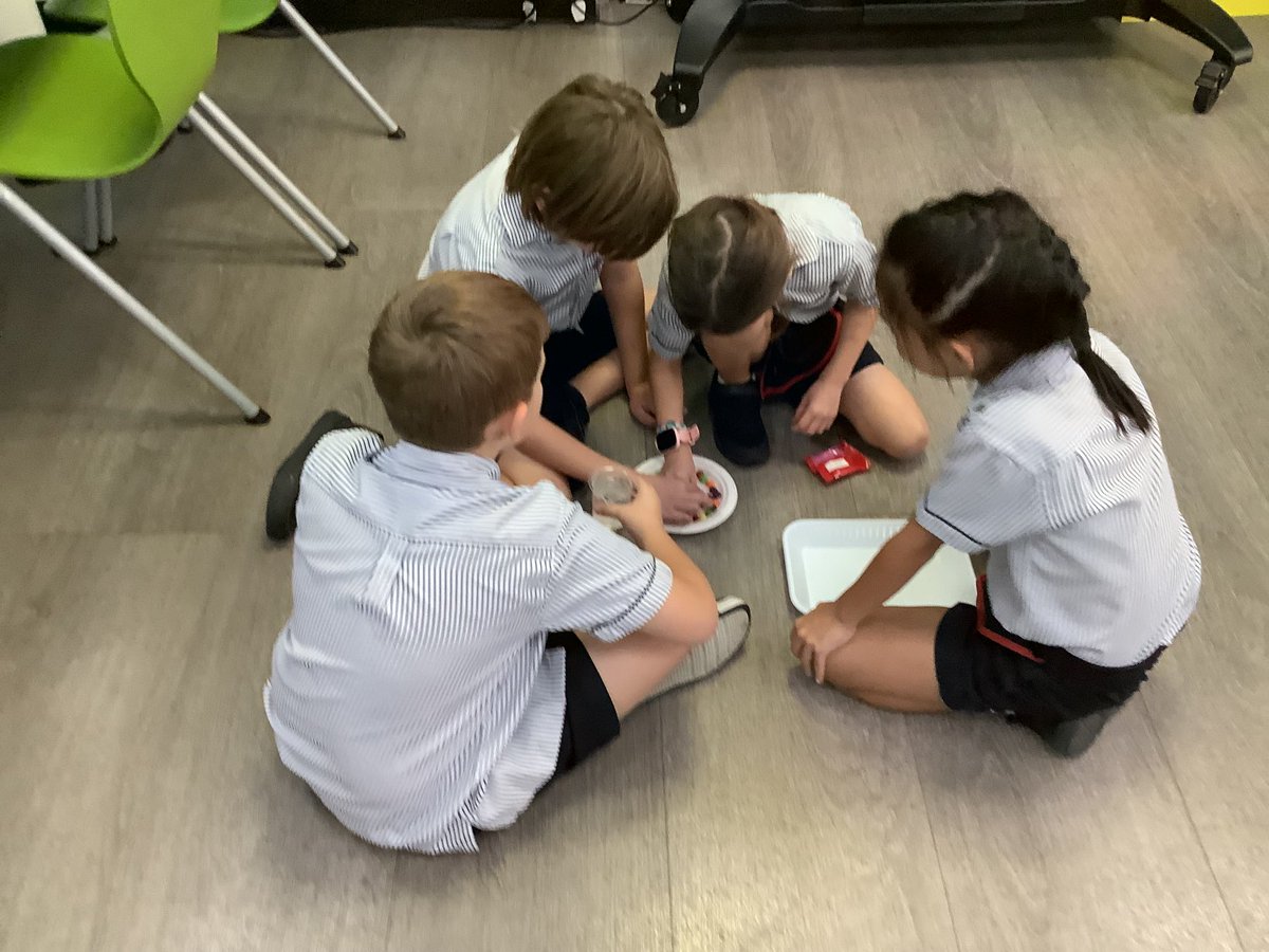 Year 2 had a great surprise today! Mrs. Fisher welcomed them into the STEAM Lab as part of transition and to work on their scientific skills to use results for conclusion 🧪 ⁦<a href="/DubaiBritishEH/">Dubai British School</a>⁩ ⁦<a href="/DBS_PriScience/">Primary Science | Dubai British School</a>⁩ #BeginsAtDBSEH