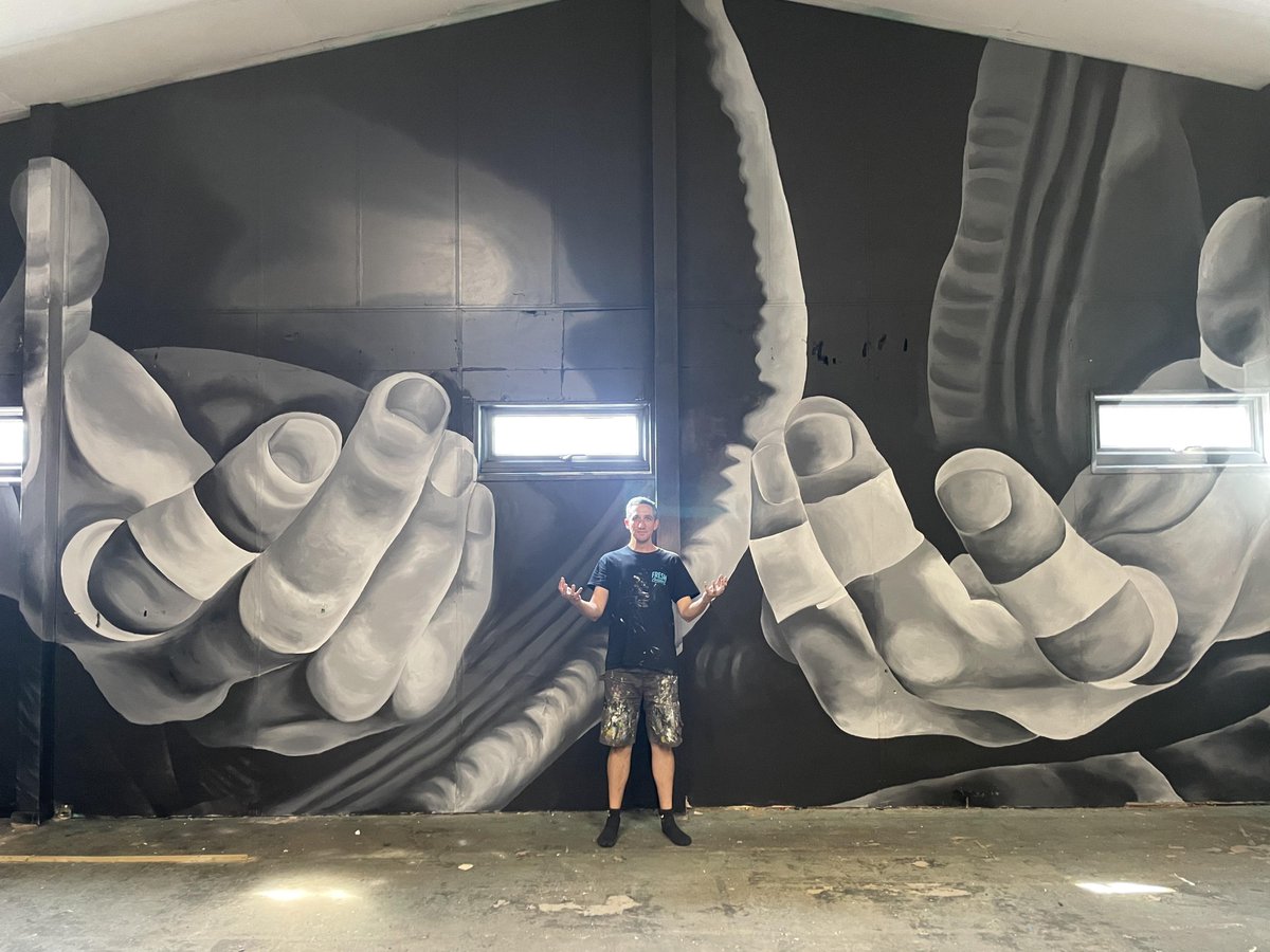 GillieChilds's tweet photo. Good morning!
A proud mummy moment. A mural painted by my talented son for a fight club in Swansea. 
#mural #freshcreative #proudmum #talentedson https://t.co/NHv7qkJiz1