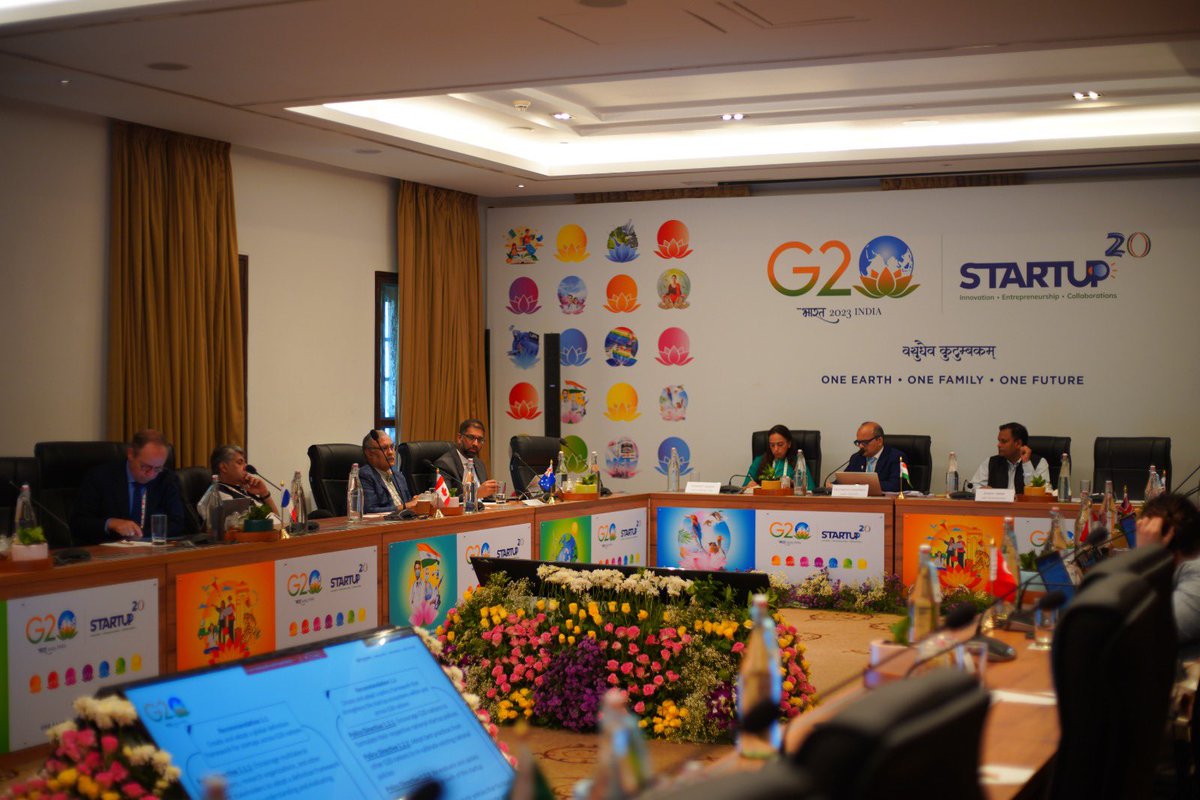 Startup20org's tweet photo. Top industry leaders gathered to strategize, unlocking endless possibilities at the Country HOD Meeting that happened on Day 2 of Startup20 Goa Sankalpana. Together, we're charting the course for a brighter future of entrepreneurship. Let's build, grow, and inspire! 🚀 (Cont.) https://t.co/XGCzDAGSsf