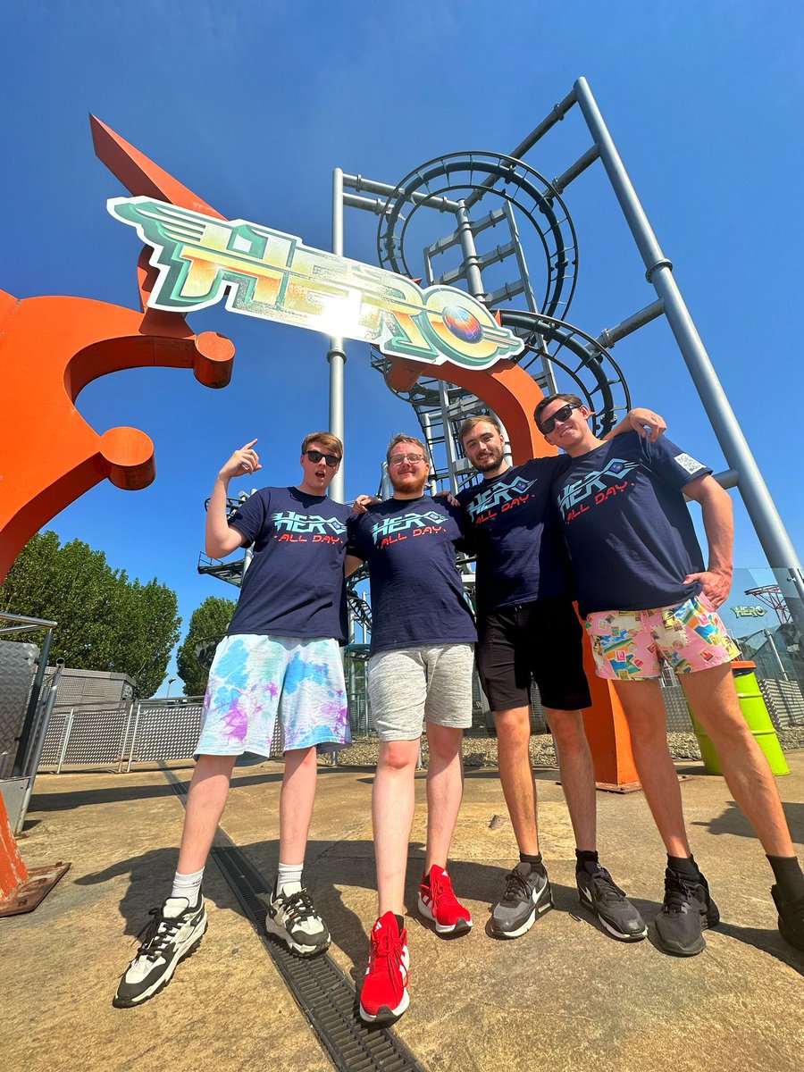 Mistymoo42's tweet photo. Wishing @DigitalDan7 @Thrill_Riders @TomRidesRides &amp; @SamuelCostello all the luck in the world with their challenge of riding Hero all day 😳😳 xx https://t.co/lEKiOMGrfF