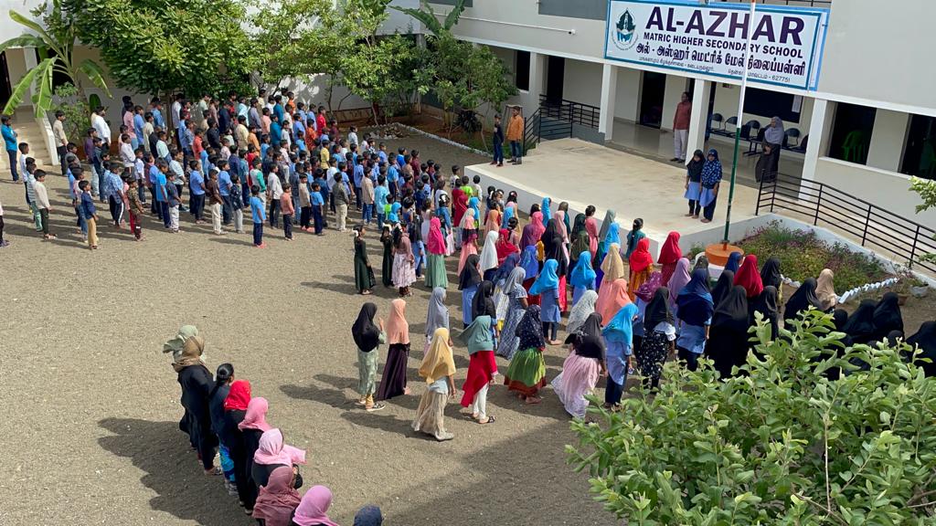 alazhar_ms's tweet photo. இன்று(14.06.2023, புதன் கிழமை) முதல் 2023-2024- ம் கல்வியாண்டிற்கான அனைத்து வகுப்புக்களுக்கும் பாடத்திட்டங்கள் தொடங்கியது. https://t.co/KSRFg0Dnsg