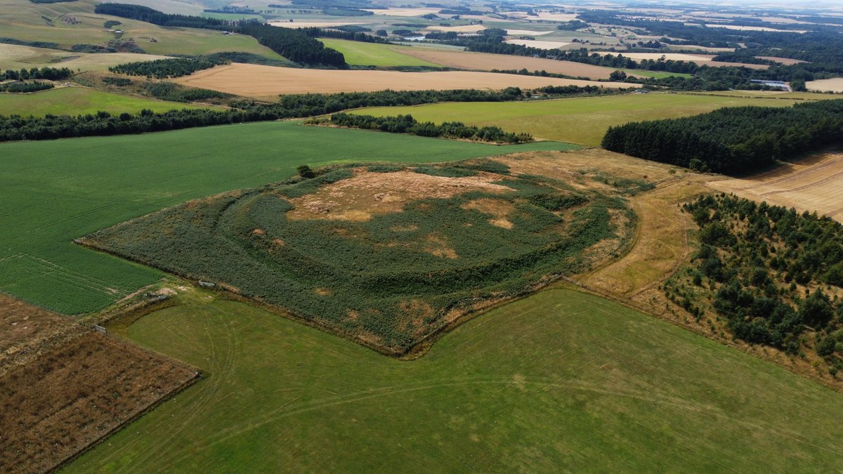 #HillfortsWednesday with Black Castle, East Lothian 🏴󠁧󠁢󠁳󠁣󠁴󠁿