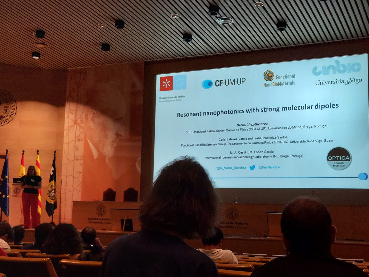 These days, @carlestev3z and <a href="/S_Nunez_Sanchez/">Dr. Sara Nunez-Sanchez</a> are sharing their amazing work at CEN 2023 👩‍🔬👩‍🔬🥳
#Science #CEN2023 #photonics