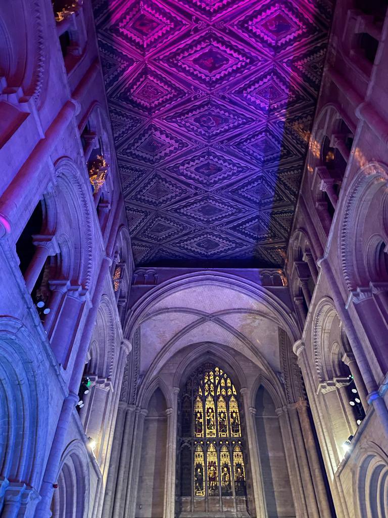 paulm_presenter's tweet image. At the weekend I was lucky enough to speak and host the @pborocathedral summer Nave Fundraiser. Lovely to be joined by Jessica Wall Auctioneer, @Jessica64789089 David Palmer @BatemansAuction
Great to talk about all things heritage in such a historic building. What a back drop!