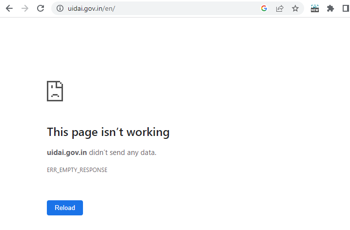 nayanesh_patel's tweet photo. @UIDAI  I am trying to upload document from last two days but web site and app not working. you can check screen shots https://t.co/fS6hM7BWJJ