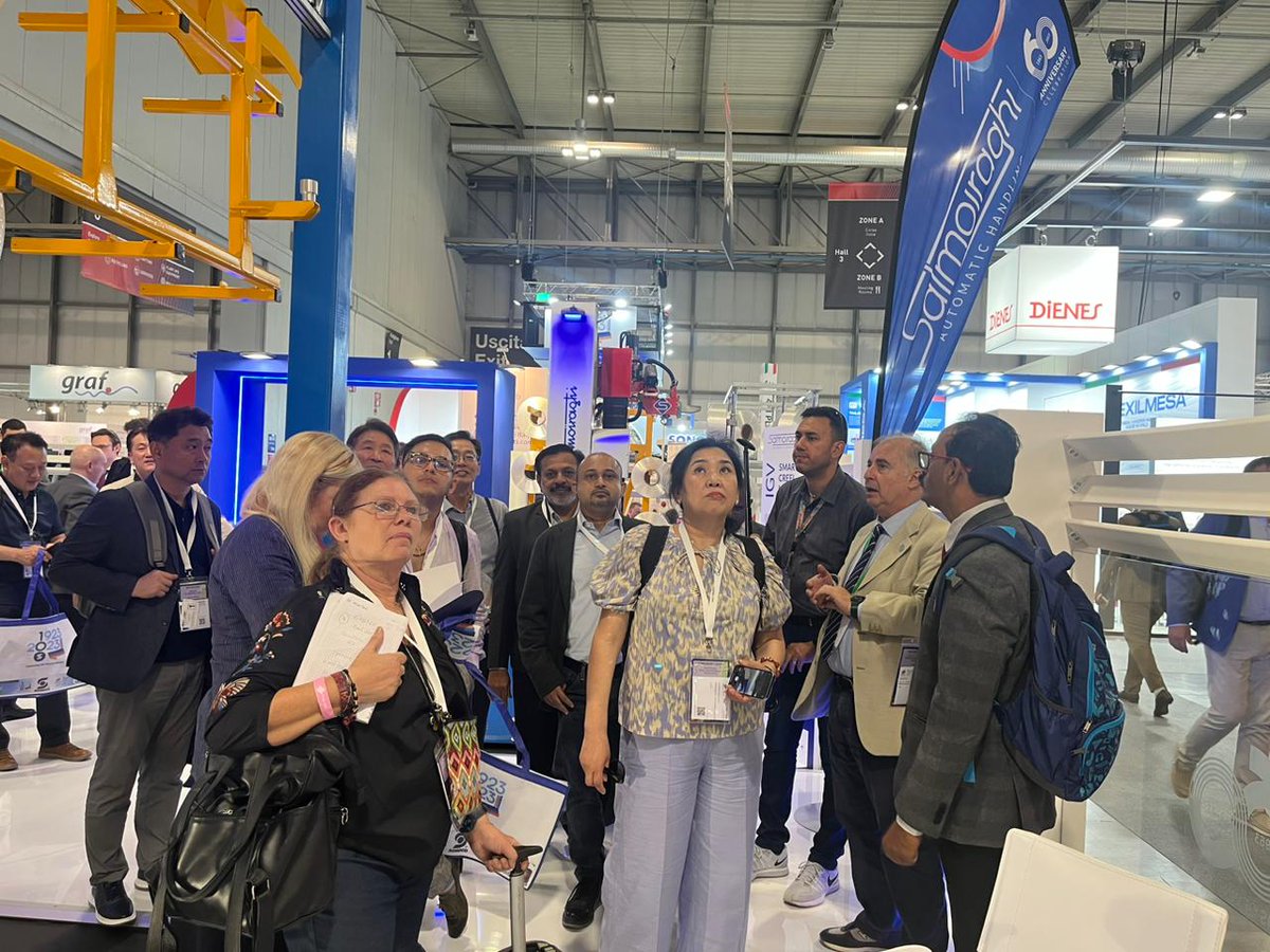 #ITMA2023 is The place to meet key decision-makers from top Italian #textile and #garment producers, + leading brands. The Indian, Bangladeshi and Sri Lankan reps, selected by #ITANewDelhi, conducted fruitful meetings with 100+ Italian #textilemachinery companies. @ITAtradeagency