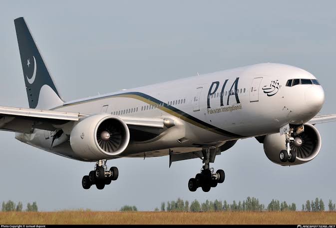 PIA to Divert Flights to Alternate Airports due to Expected Strong Winds and Dust 
Karachi June 14 2023: PIA has completed security measures in view of the expected threat of Cyclone Buparjoy.

According to the PIA spokesperson, the augaf.com/pia-to-divert-…