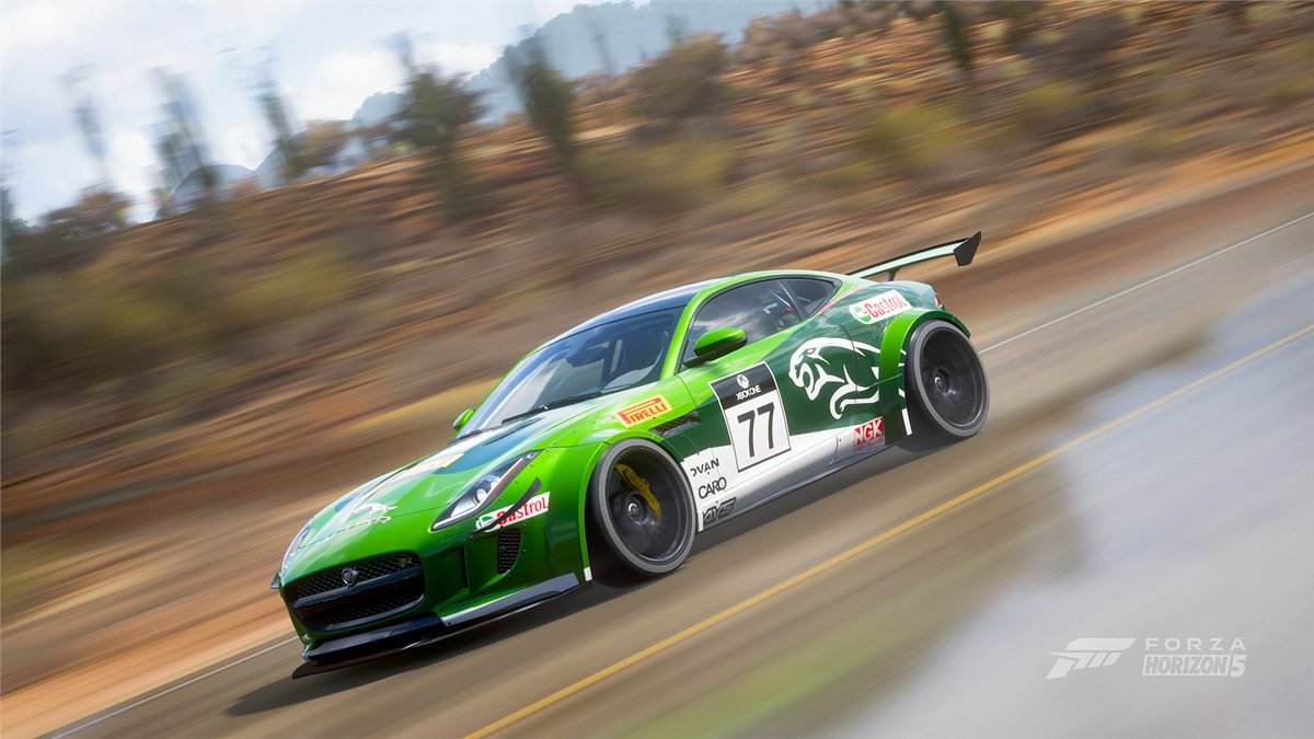 Ookura_YukinoV's tweet photo. 2015 Jaguar F-Type R Coupé🏎️🏁
[レーシングワイドボディキット]
#ForzaHorizon5 #Jaguar #X152 https://t.co/hlljpNK9Bo