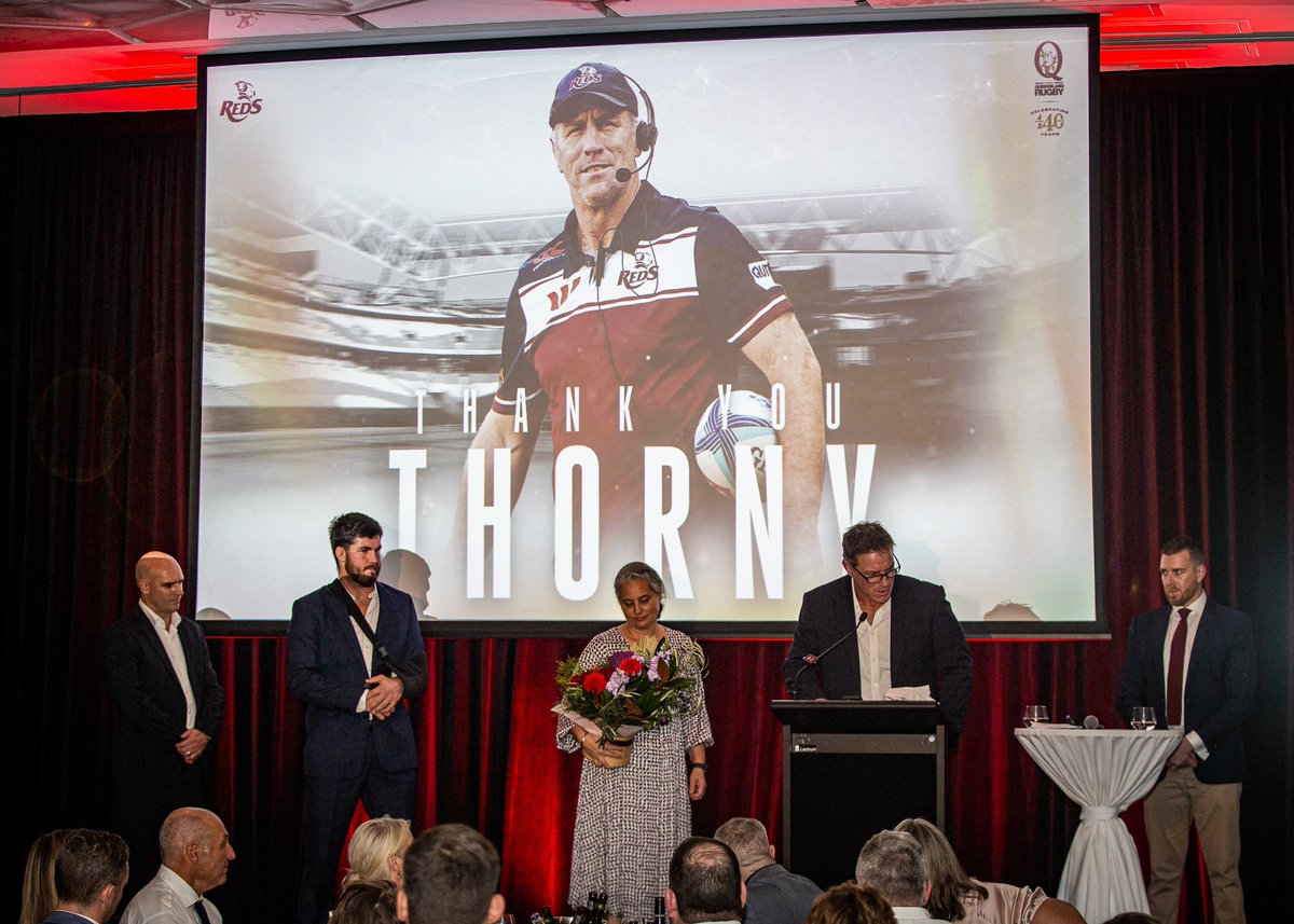 Tom Mitchell tweet media