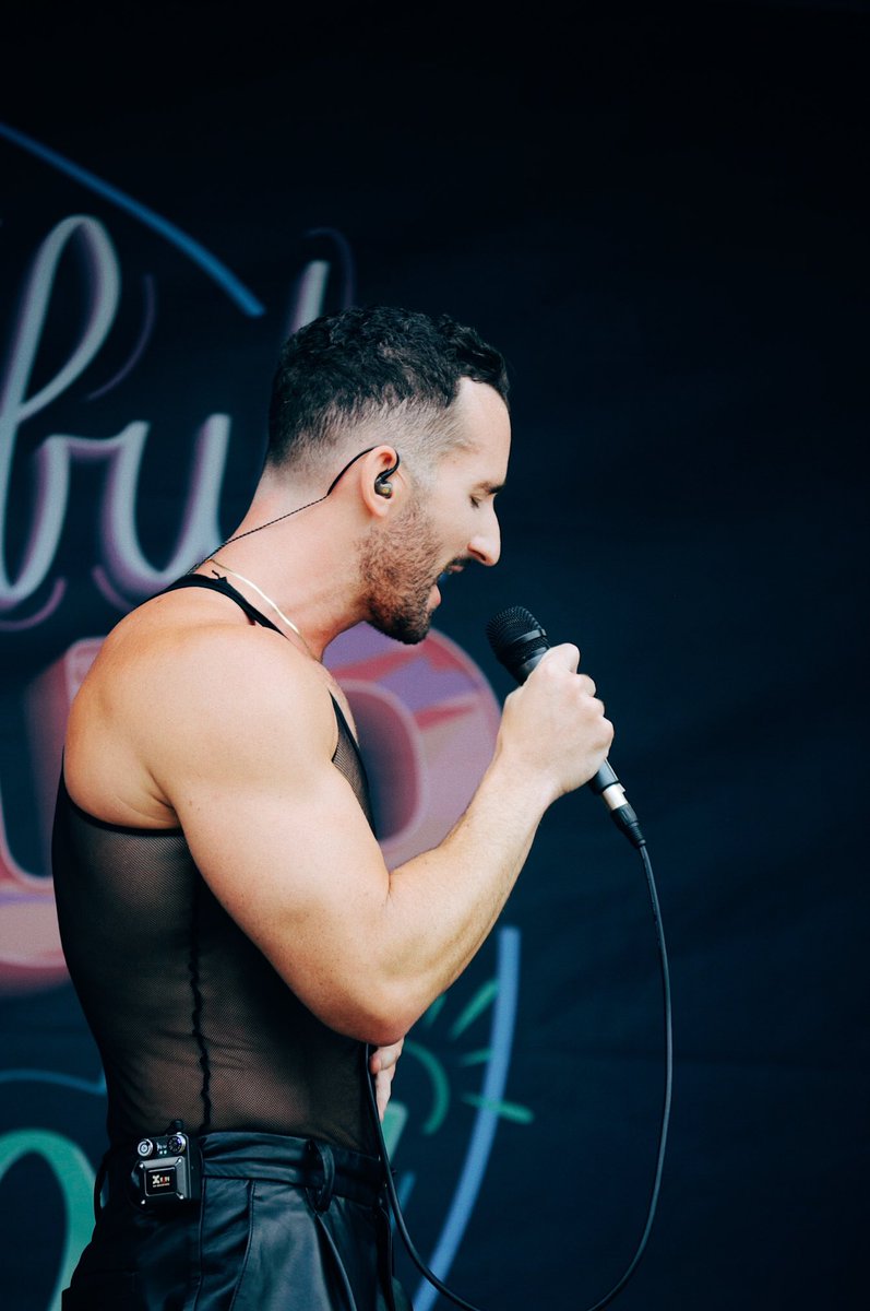 Second last time I was onstage performing, at #mardigrasfairday for #sydneyworldpride