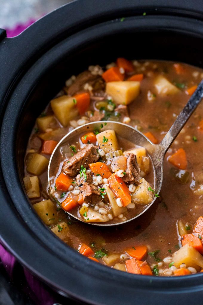 Crockpot Beef Barley Soup!
recipe @ thechunkychef.com/slow-cooker-be…