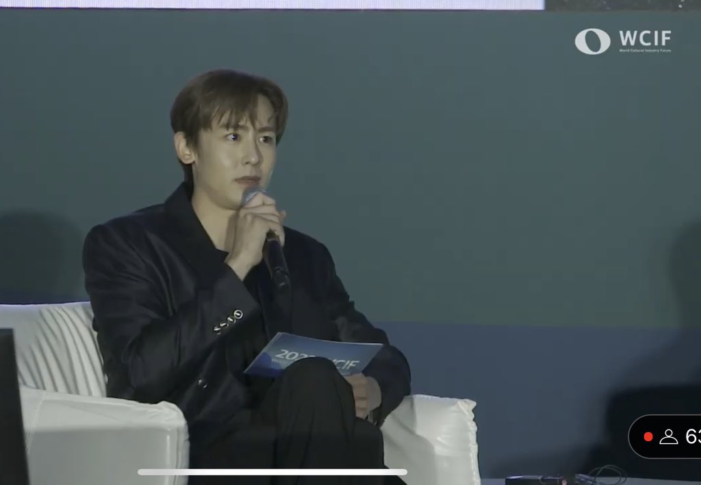 One of a few who can really say HE PAVED THE WAY…
The first Thai Idol…

#2PM #투피엠
#Jun_K #준케이 #김민준 
#Nichkhun #닉쿤 
#Taecyeon #옥택연 #택연 
#Wooyoung #장우영 #우영 
#Junho #이준호 #준호 
#Chansung #황찬성 #찬성