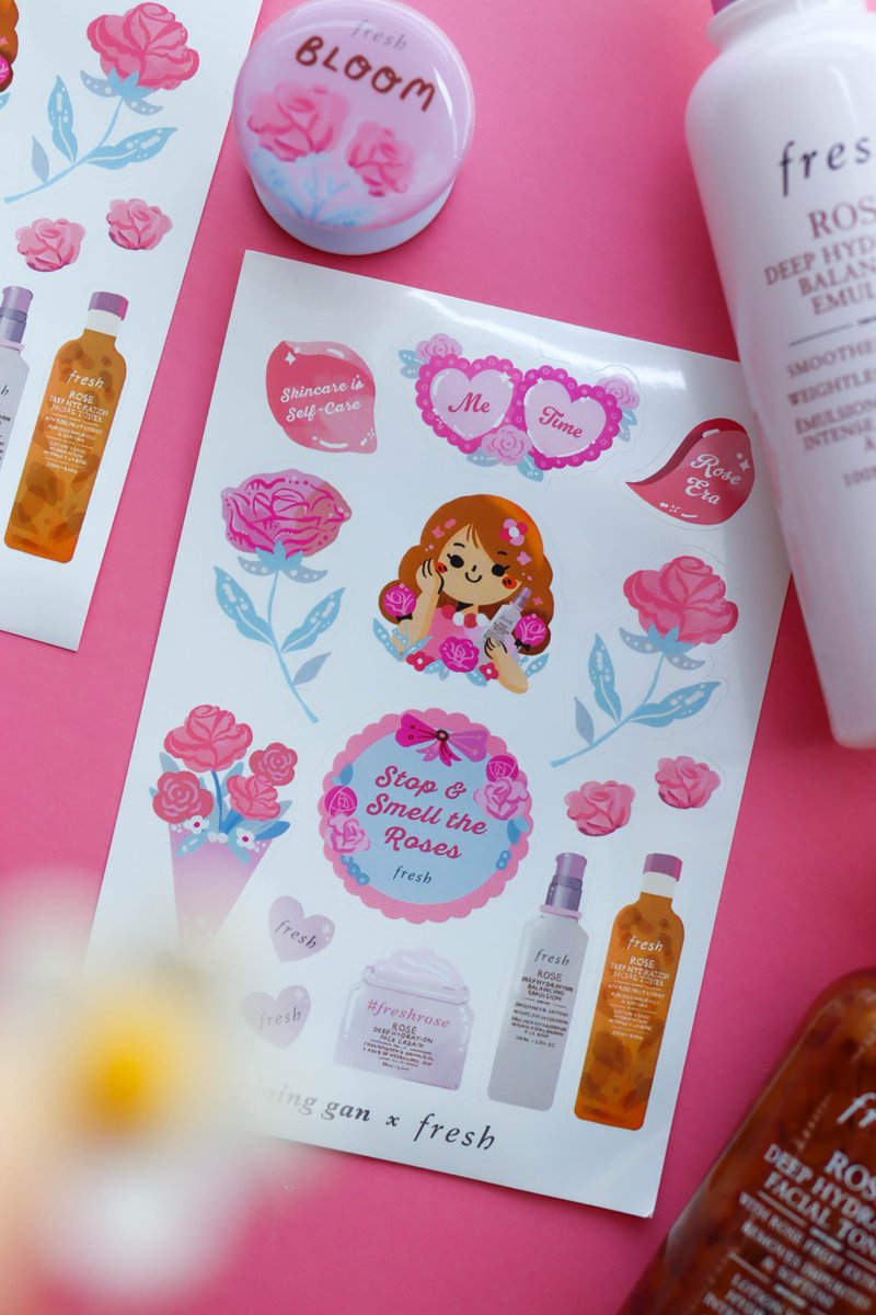 YiqingGan's tweet photo. So happy with my Fresh Beauty Collab :) #FreshRose #FreshxYiqing https://t.co/Ynj8jcIr42