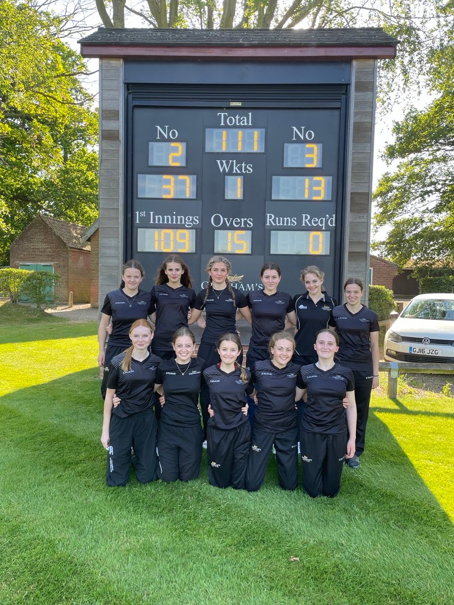 A fantastic result for our U15 Girls side who progress to the national quarter finals of the @schoolsportmag U15 Cup 🥳👏🏆

@inspiresport @YourSchoolGames @NorfolkCBWandG