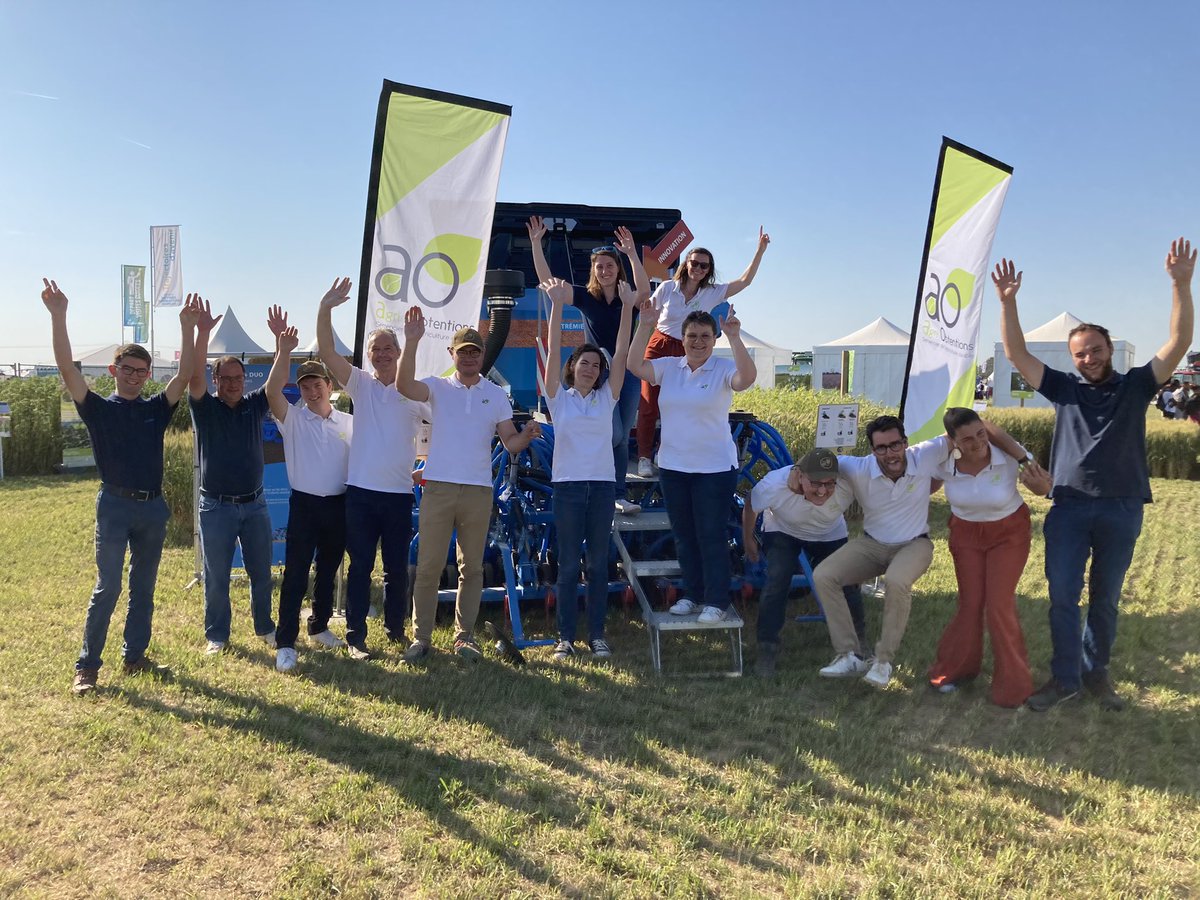 AGRI_OBTENTIONS's tweet photo. Top départ pour les #culturales2023 ! Venez voir les équipes sur motivées de @lemkenfrance et @AGRI_OBTENTIONS sur notre stand commun D21-29! https://t.co/IkPbg0Slmx