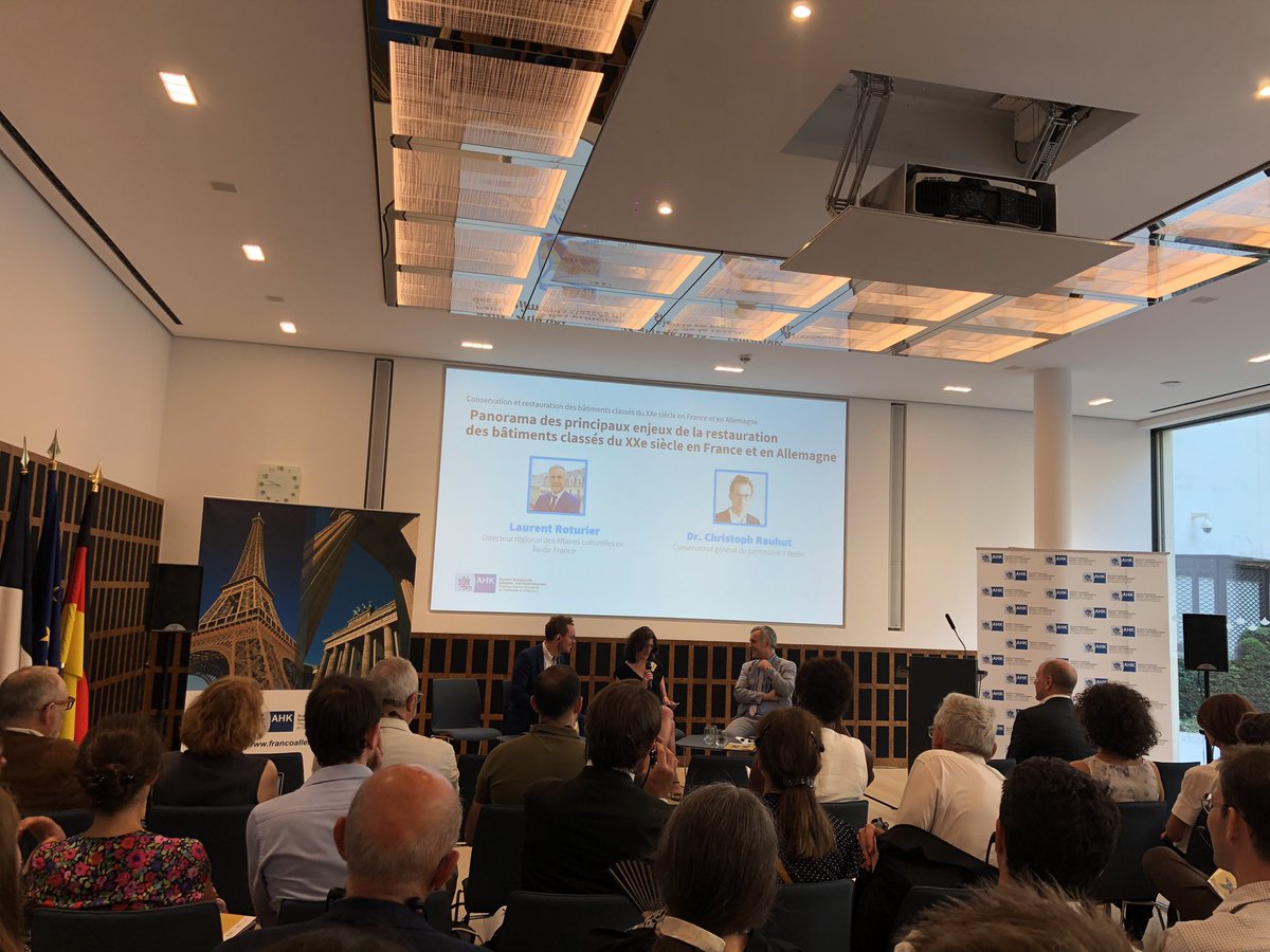 Construction21 France (@construction21f) on Twitter photo #endirect 🌍 nous sommes à l’Ambassade d’Allemagne en France pour une journée placée sous le signe de la #restauration des #bâtiments classés du XXe siècle de part et d’autre du Rhin. La parole est à <a href="/LaurentRoturier/">Laurent Roturier</a> et <a href="/ChristophRauhut/">Christoph Rauhut</a> pour une première table ronde 👇 #endirect 🌍 nous sommes à l’Ambassade d’Allemagne en France pour une journée placée sous le signe de la #restauration des #bâtiments classés du XXe siècle de part et d’autre du Rhin. La parole est à <a href="/LaurentRoturier/">Laurent Roturier</a> et <a href="/ChristophRauhut/">Christoph Rauhut</a> pour une première table ronde 👇