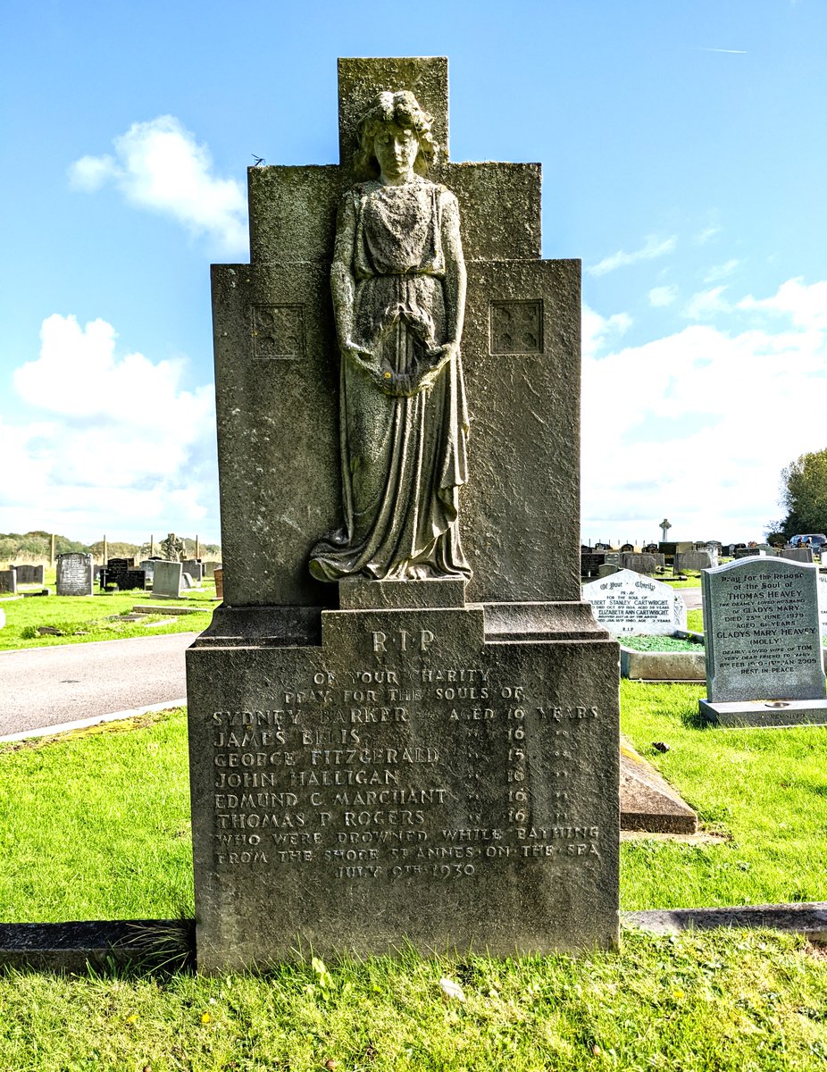 Beach safety. Mick Downer describes a tragic drowning event on St Annes beach in 1930. A tale of its time, 6 young men died on a camping holiday in the town. 

A <a href="/FOSAL1/">FOSALStAnnes</a> event on 6th July. Plus talk by <a href="/LythamRNLI/">Lytham St.Annes RNLI</a>

bit.ly/3X7w7jw

<a href="/lythamstannesRT/">Lytham St. Annes RT 🏖</a>

All welcome!