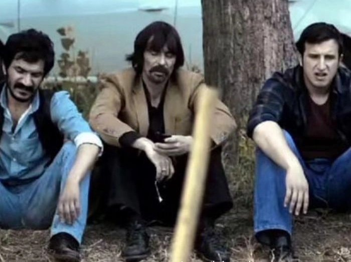 Yks den çıktıktan sonra arkadaşlarla oturup gelecek konuşması yaparken oluşacak ortam #yks23