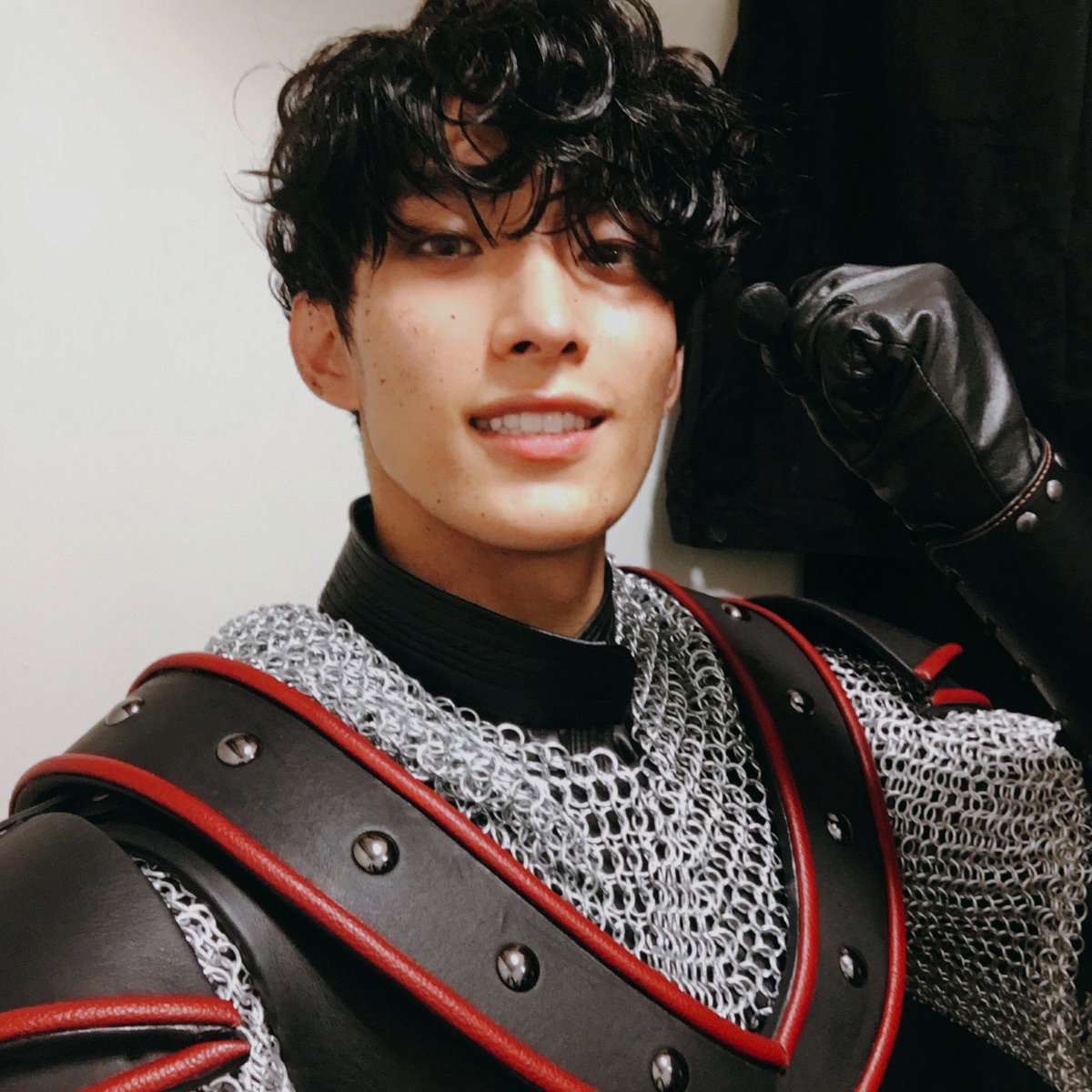 raidleadwonwoo's tweet photo. arthurkyeom cast a for real spell on me https://t.co/SYPhG6nO1V