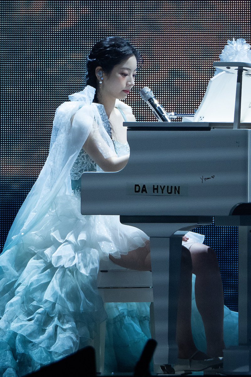 230613 Ready to Be in Oakland
#Twice #트와이스 #Dahyun #다현 
#TWICE_5TH_WORLD_TOUR #TWICE_5TH_WORLD_TOUR_IN_OAKLAND 
<a href="/JYPETWICE/">TWICE</a>
