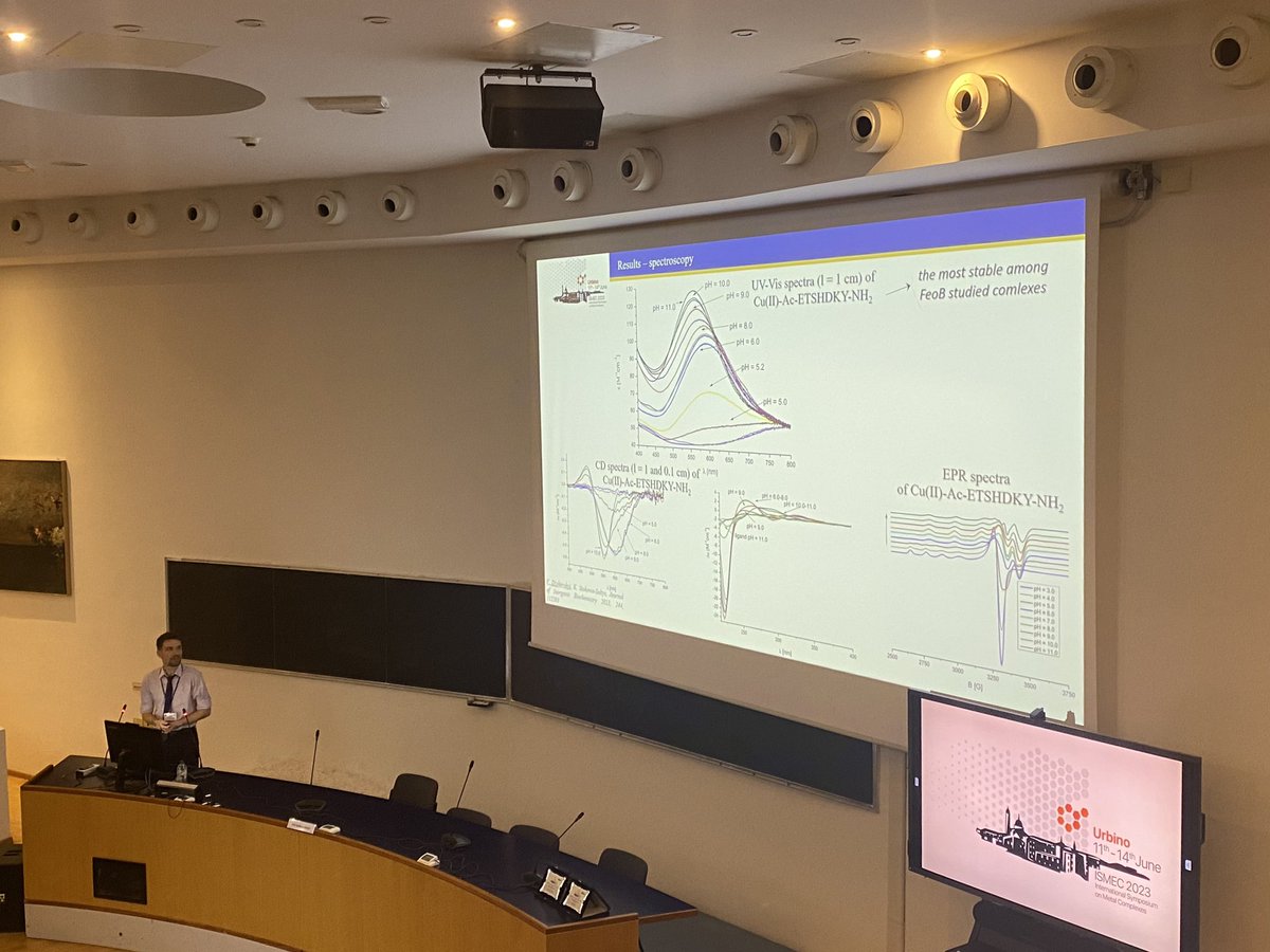 Now it’s time to listen <a href="/dvvkxy/">Valentyn Dzyhovskyi</a> presenting “Divalent metal ion binding to Staphylococcus aureus transporters”.