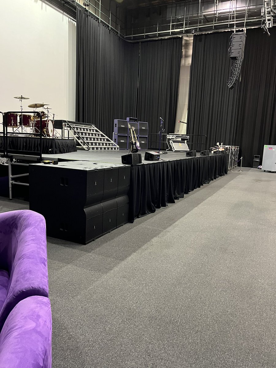 L Londell McMillan tweet media