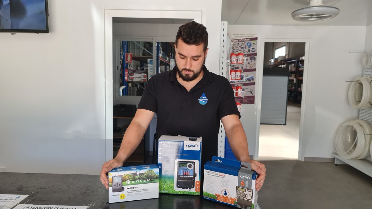 sumybom's tweet photo. ¿Sabías que usar un #programador de #riego te puede ayudar a #ahorrar un gran volumen de #agua?
👇
Sumybom La Mancha S.l. en Google
https://t.co/38zwOizNCw
#sumybom #google #googleprofile #googlemybusiness https://t.co/BS0MrmwfIp
