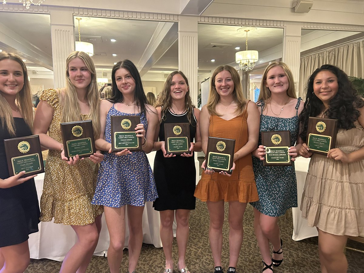 That’s a wrap on our 2023 season, was a great night celebrating the growth and success of these athletes, and looking forward to a bright future with this program! Congrats to our award recipients &amp; Best of luck to our Seniors 💚🐎🥍💛 <a href="/BMSTANGSports/">BMSports</a>